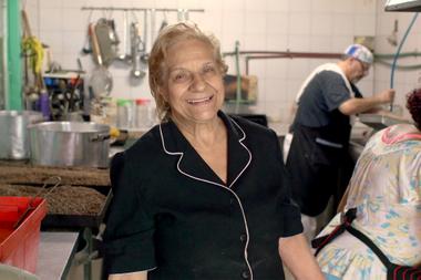 Amalia Bázan, in the kitchen of the dining room that she founded 20 years ago