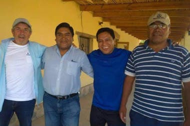 Jorge Gronda along with part of the Original Villages team: René Calpanchay, Balbin Aguaysol and Clemente Flores