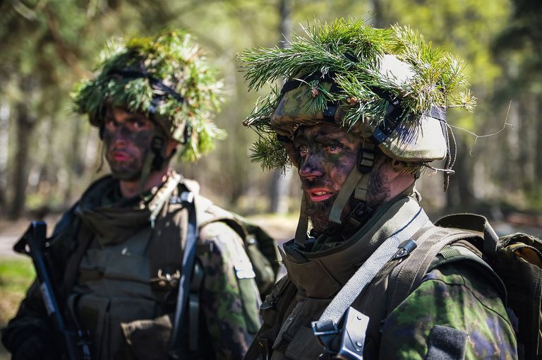 Finlândia;  Helsinque,;  treinamento militar, MUNDO