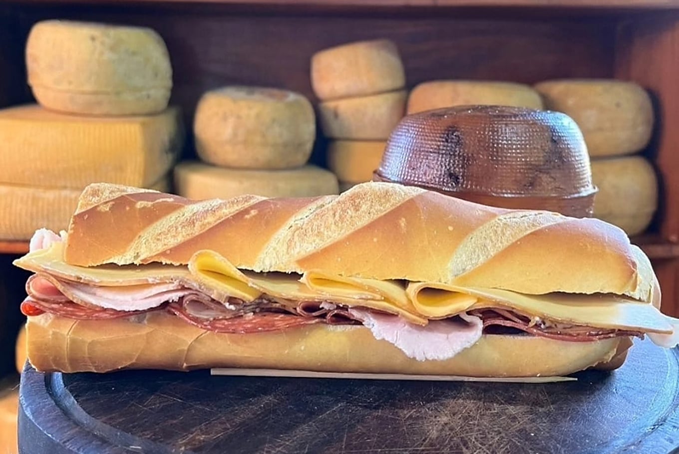 Uno de los sándwiches de Aromas de campo