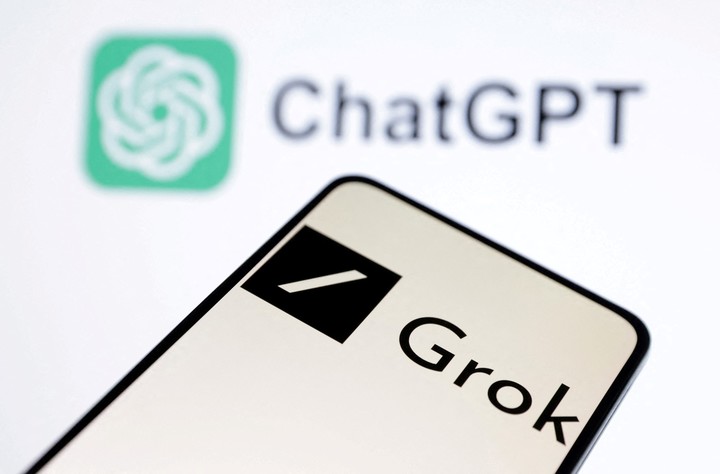 Chatbots.REUTERS/Dado Ruvic/Illustration