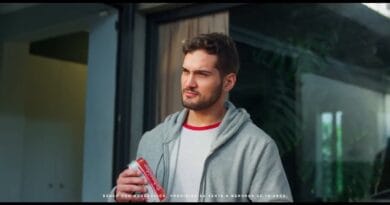 SCHNEIDER Publicidad - Tomás Helado, Tomás Mamadera (Argentina 2025)