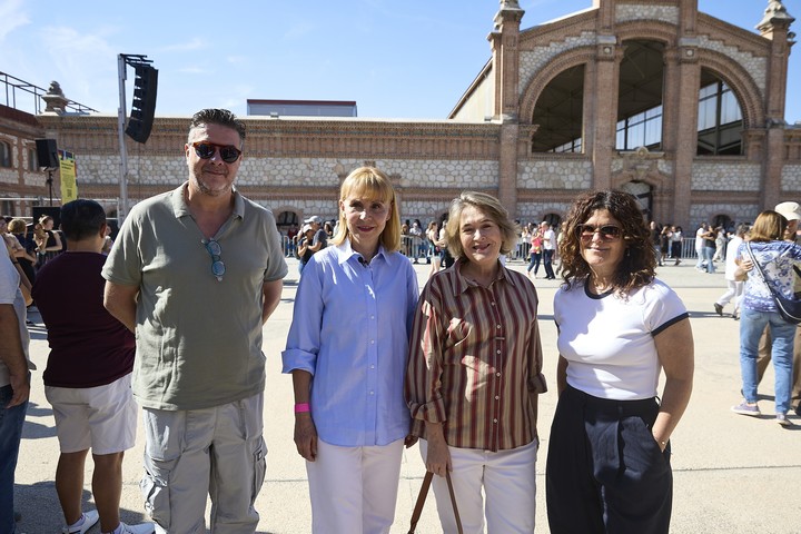 La directora General de Cooperación Cultural del Ministerio de Cultura de la Ciudad, María Victoria Alcaraz; la delegada de Cultura, Turismo y Deporte, Marta Rivera de la Cruz; y la ministra de Cultura porteña, Gabriela Ricardes. Foto: gentileza.