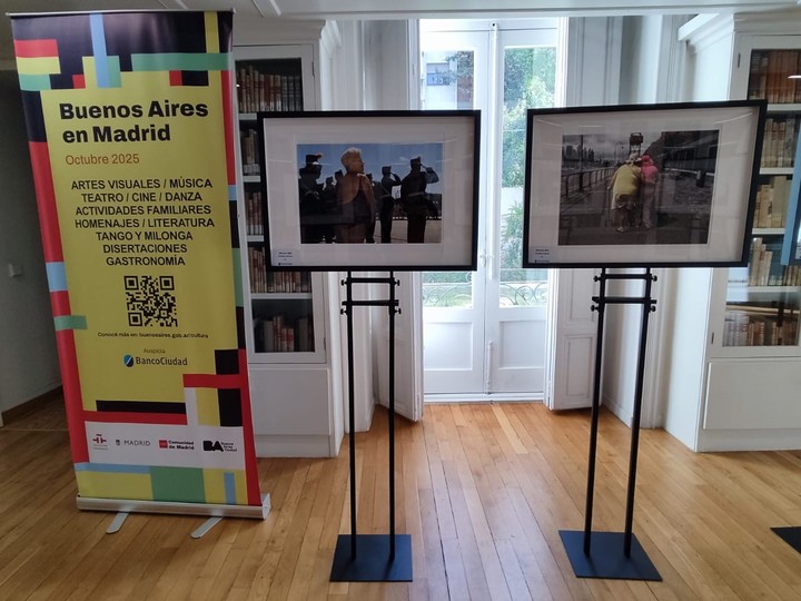 Quince fotografías forman la muestra Urbana BA III. Gente de mi ciudad 2000–2024, que se exhibe en la Fundación Ortega-Marañón. Foto: gentileza.