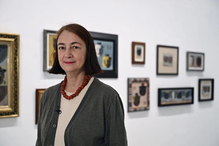 La comisaria de la exposición ‘Maruja Mallo: Máscara y compás’, Patricia Molins. EFE/ Fernando Villar