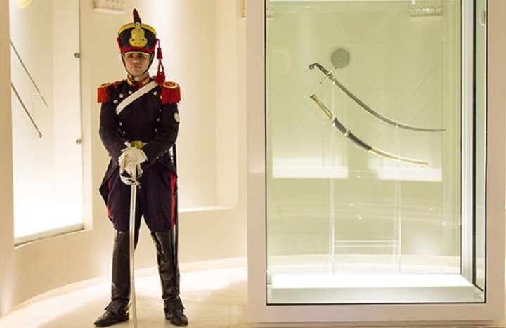 El sable corvo de San Martín se expone en el Museo Histórico Nacional. Foto: MHN.
